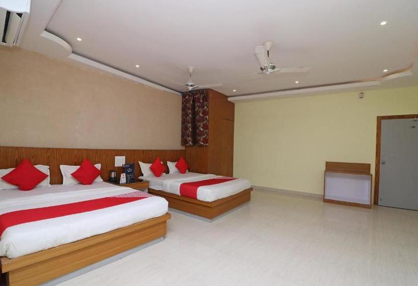 Oyo 16395 Hotel G K Palace