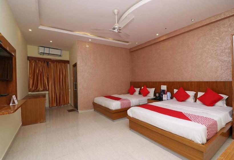 Oyo 16395 Hotel G K Palace