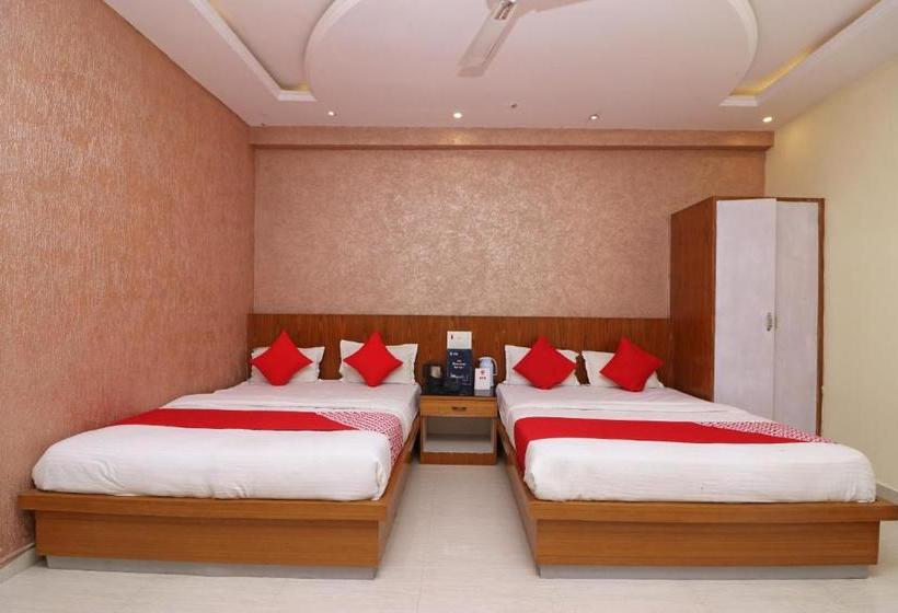 Oyo 16395 Hotel G K Palace