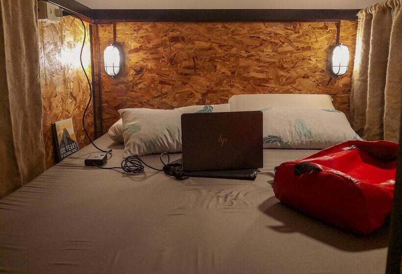 Spinning Cat Hostel Adults Only