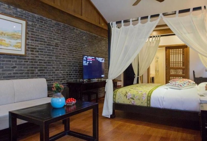 Fogadó Floral Lijiang Mufu Qixi