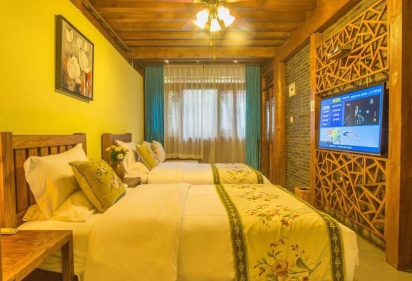 Fogadó Floral Lijiang Mufu Qixi