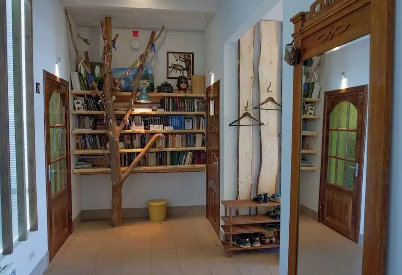 Hostel Alaska