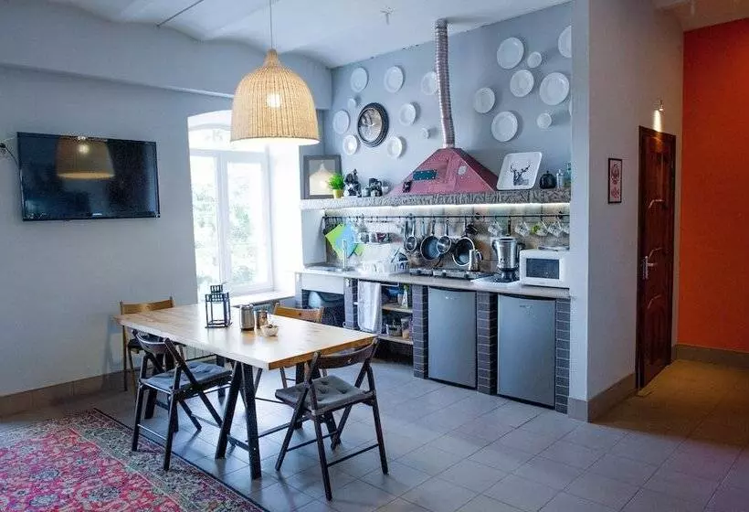 Hostel Alaska