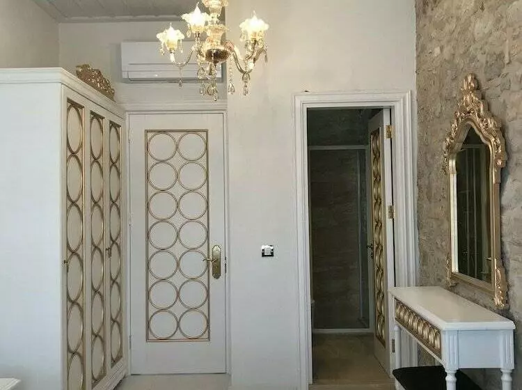 Laledan Konagi Butik Hotel   Adults Only