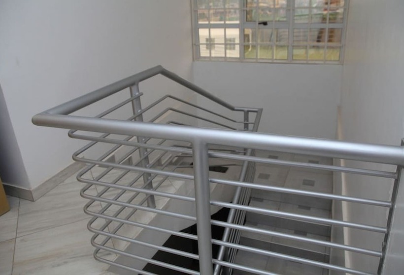 ホテル Palena Gardens