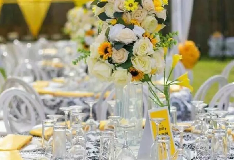 Hotelli Palena Gardens