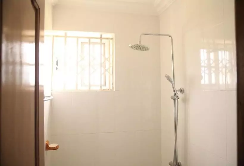 Hotelli Palena Gardens