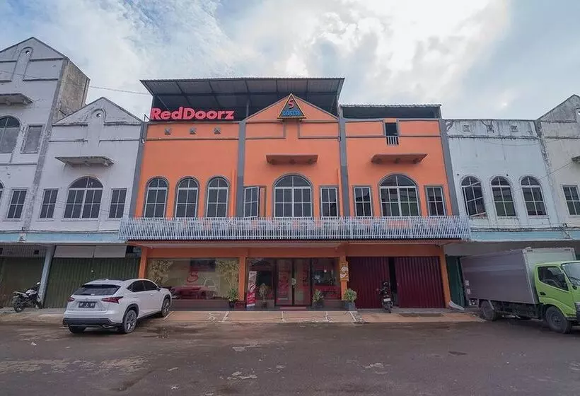 هتل Reddoorz @ Batu Aji Batam 2