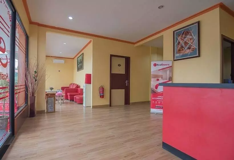 هتل Reddoorz @ Batu Aji Batam 2