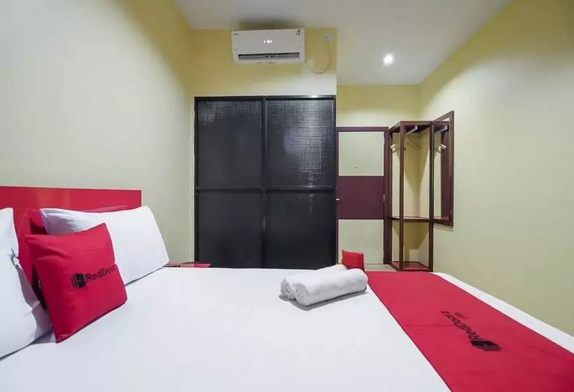هتل Reddoorz @ Batu Aji Batam 2