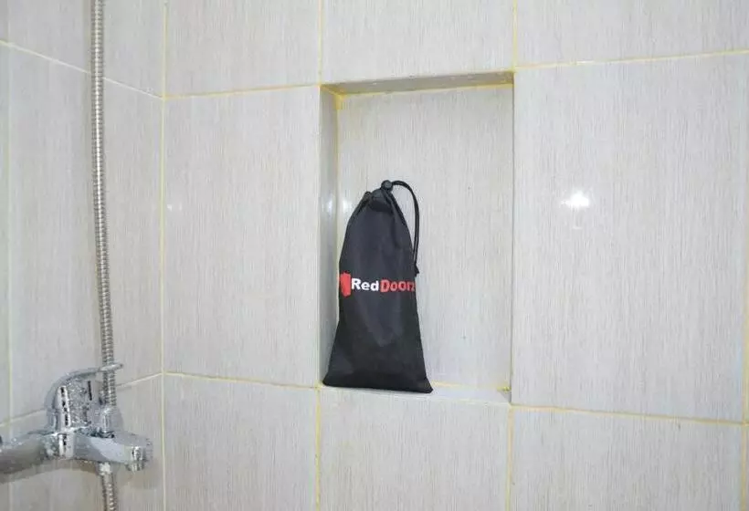 ホテル Reddoorz Near Uin Sumatera Utara