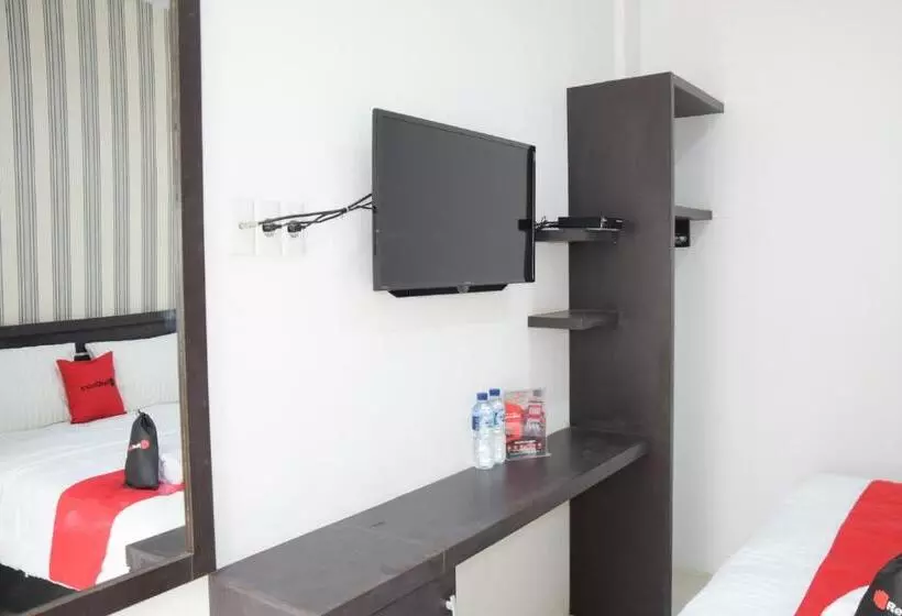 ホテル Reddoorz Near Uin Sumatera Utara