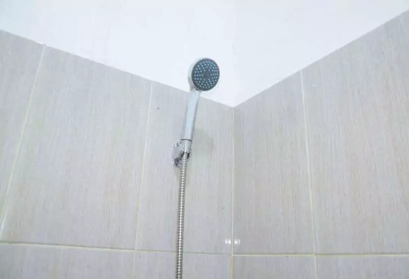 ホテル Reddoorz Near Uin Sumatera Utara