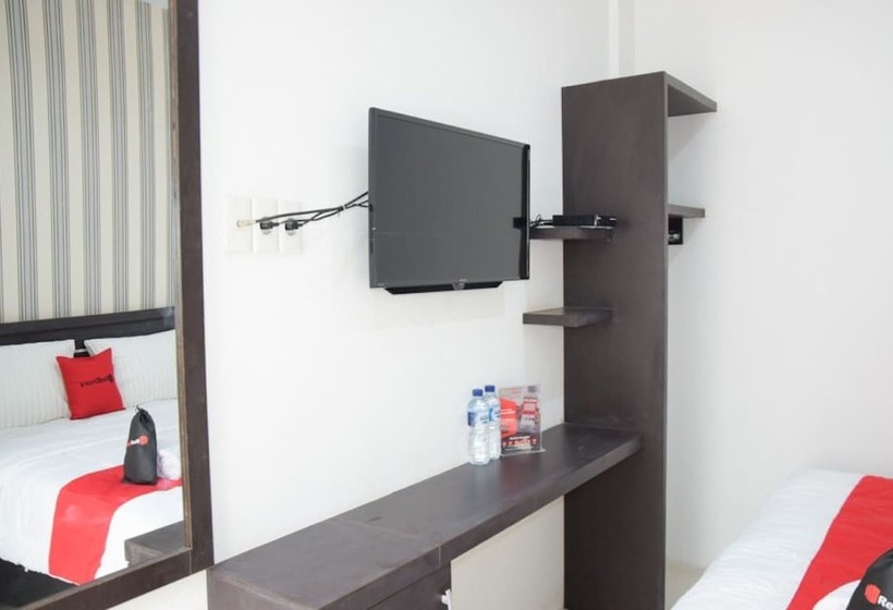 فندق Reddoorz Near Uin Sumatera Utara