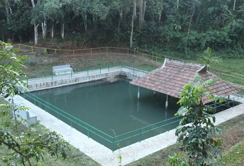 Hotelli Salaams Raama Heritage Eco Village