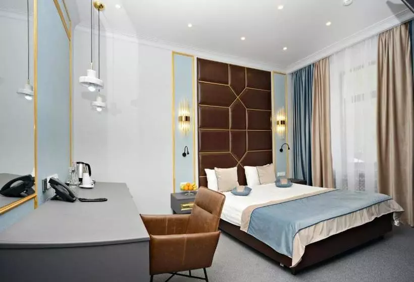 Design Hotel Senator