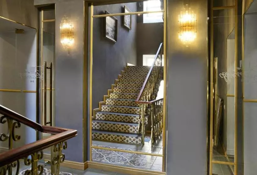 Design Hotel Senator