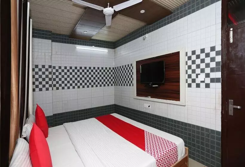 هتل Star By Oyo Rooms