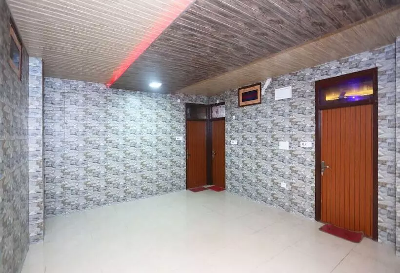 هتل Star By Oyo Rooms
