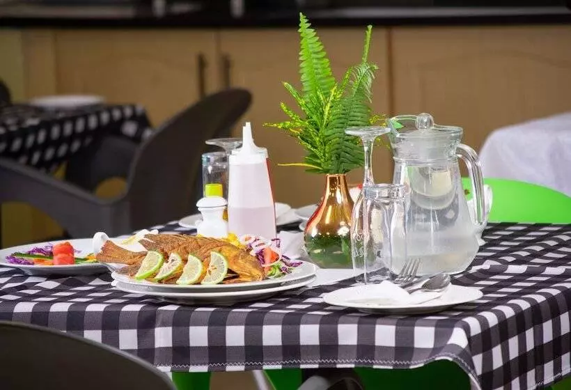 هتل Tamarind Holiday And Conference Resort