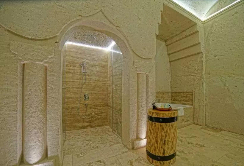 هتل Taru Cave Suites