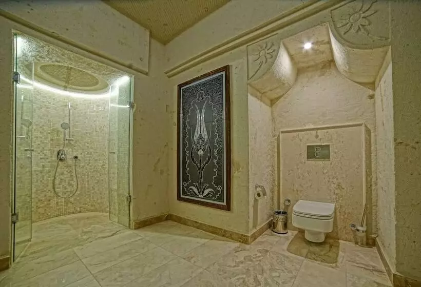 هتل Taru Cave Suites