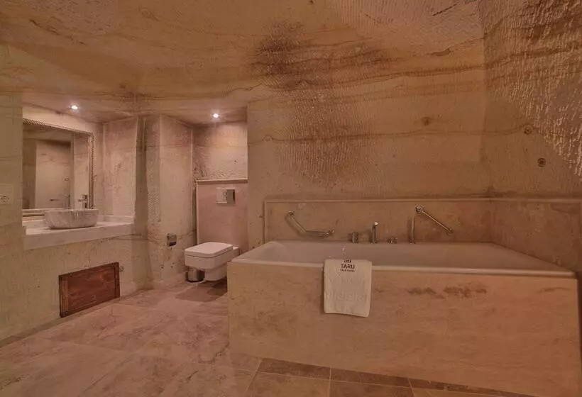هتل Taru Cave Suites