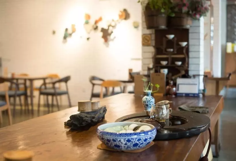 هتل Yangshuo Lightheart Homestay