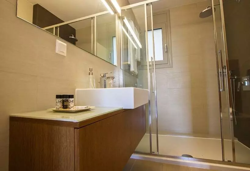 Abelia Luxurious Villas