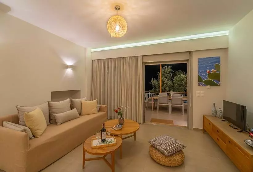 Abelia Luxurious Villas