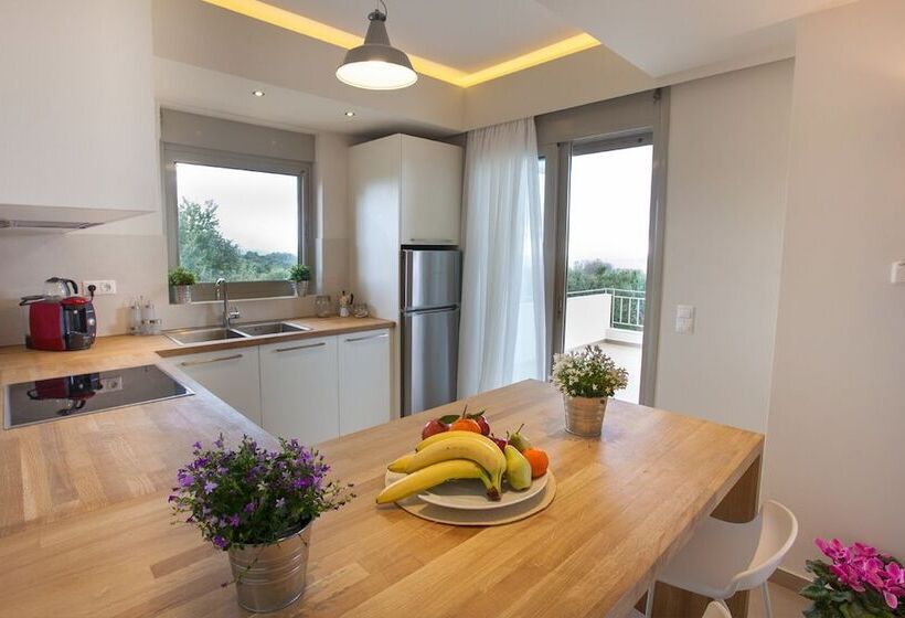 Abelia Luxurious Villas