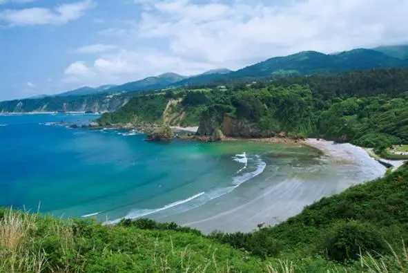 Apartamentos Rurales El Fresnu