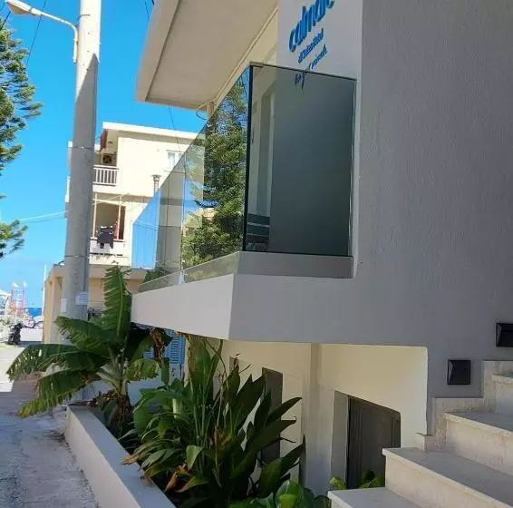Calmare Suites