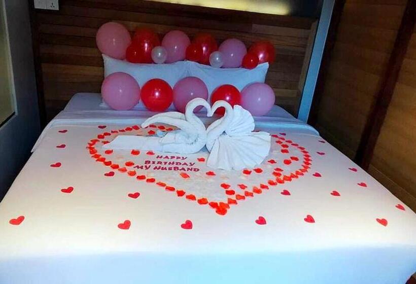 هتل A Rock Resort Langkawi Coral Reefs