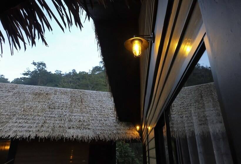 هتل A Rock Resort Langkawi Coral Reefs