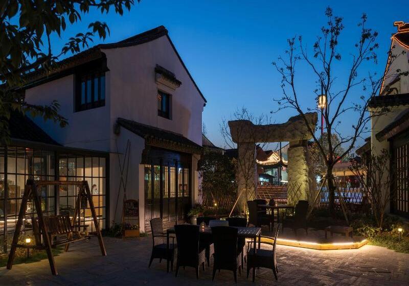 בית מלון כפרי Blossom Hill Inn · Shantang