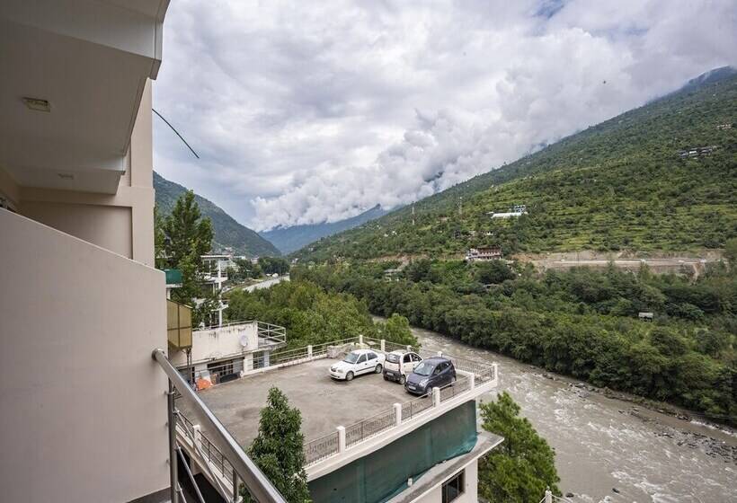 هتل Diamond Vaishali By Oyo Rooms