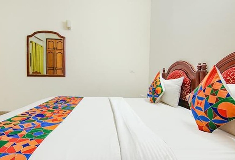 Fabhotel Singh Suite