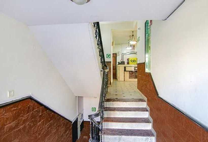 Fabhotel Singh Suite