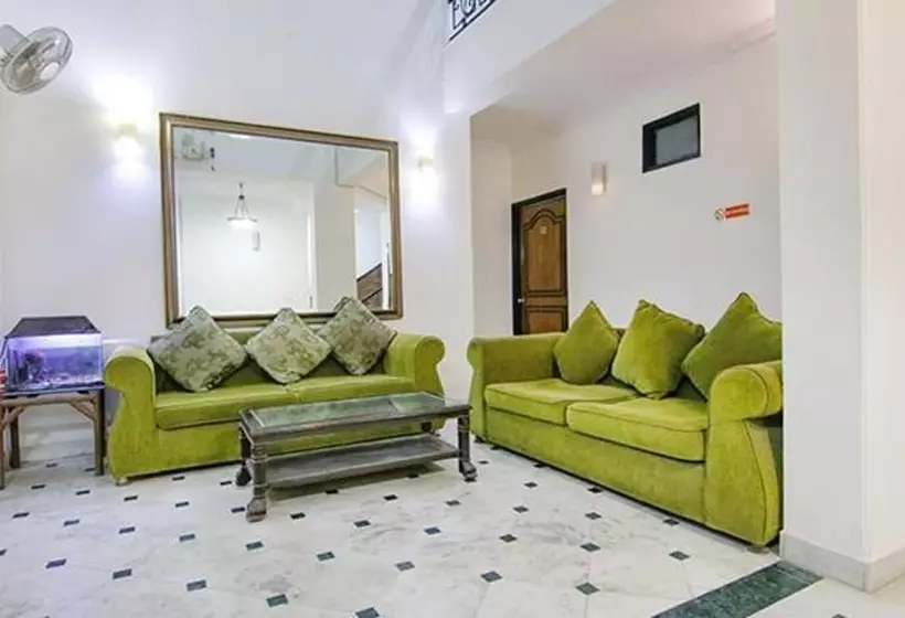 Fabhotel Singh Suite