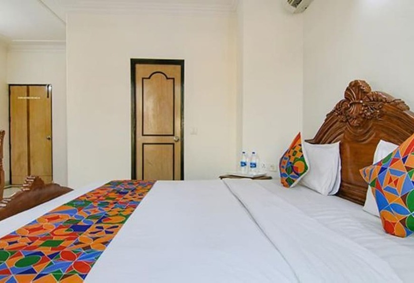 Fabhotel Singh Suite