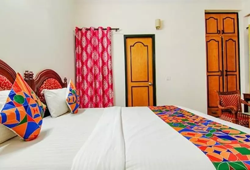 Fabhotel Singh Suite