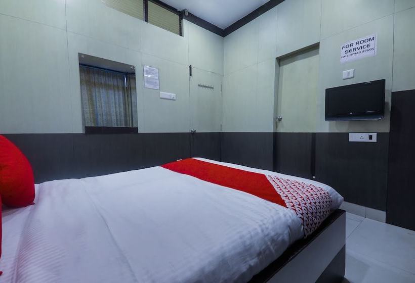 酒店 Golden Peak By Oyo