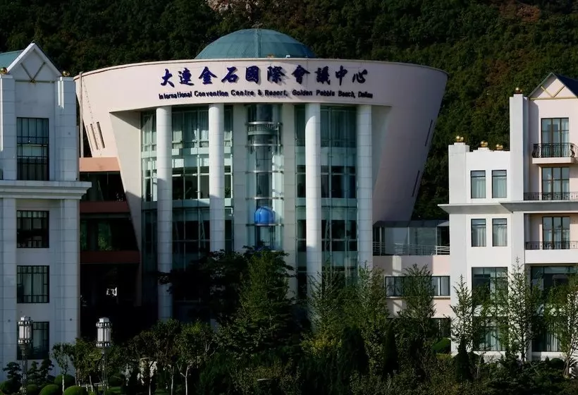 Hotelli Golden Pebble International Convention Centre & Resort