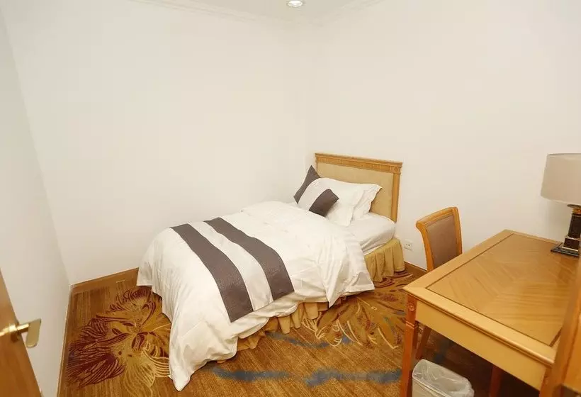 Hotelli Golden Pebble International Convention Centre & Resort
