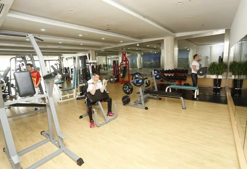 Hotelli Golden Pebble International Convention Centre & Resort
