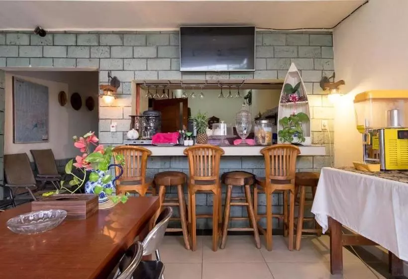 ホテル Huber Apartment By Oyo Rooms