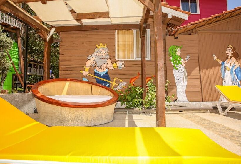 هتل Olimpos Salinas Wooden Houses