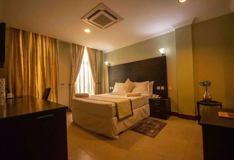 Panone Hotel Sakina